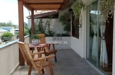 Apartamento cobertura à venda no bairro santa maria goretti com 193 m² e 4 dormitórios/quartos.