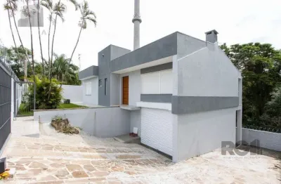 Casa residencial à venda no bairro Santa Tereza com 260m² e 3 dormitórios.