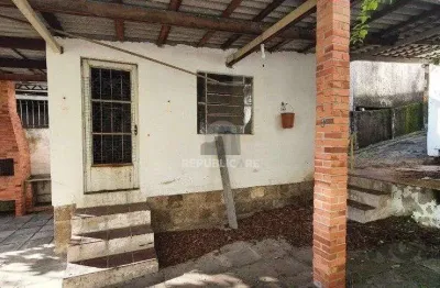 Casa residencial à venda no bairro santo antônio com 4 dormitórios e 174 m².