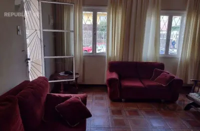 Casa residencial à venda no bairro rio branco com 180 m² e 3 dormitórios/quartos.