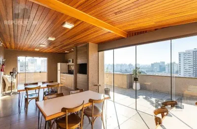 Cobertura à venda com 111m², 2 dormitórios no bairro passo da areia.