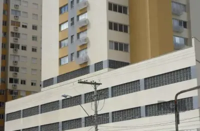 Escritório à venda no bairro partenon com área de 38 m² disponível agora!