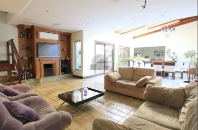Casa residencial à venda no bairro santana com 395 m² e 4 dormitórios/quartos.