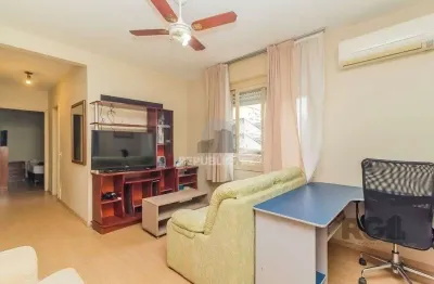 Apartamento à venda no bairro cidade baixa com 65m² e 2 dormitórios/quartos disponíveis.