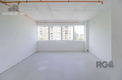 Escritório à venda no bairro mont serrat com área de 40 m² disponível para negócios.