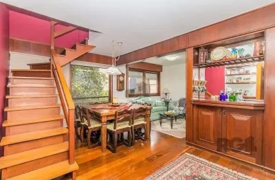 Apartamento cobertura à venda no bairro mont serrat com 233 m² e 3 dormitórios.