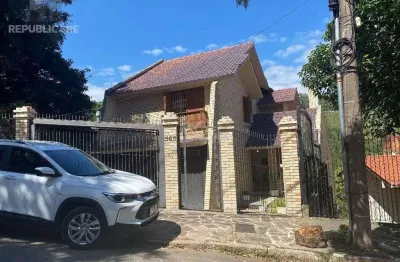 Casa residencial à venda no bairro teresópolis com 336 m² e 4 dormitórios/quartos.