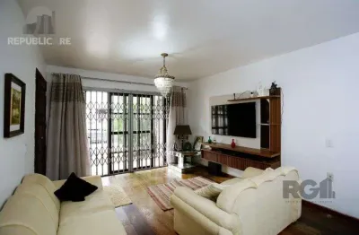 Casa residencial à venda no jardim botânico com 230 m² e 3 dormitórios/quartos.