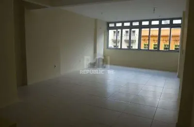 Escritório à venda no centro histórico com 53 m² de área útil disponível