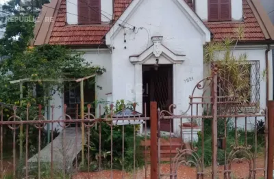 Casa residencial à venda no bairro teresópolis com 201 m² e 4 dormitórios/quartos.