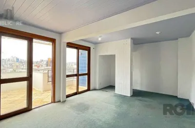 Cobertura à venda com 1 dormitório no bairro independência, 70 m² de área útil