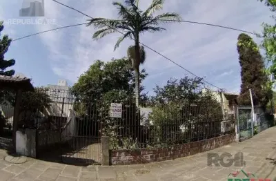 Terreno à venda no bairro cavalhada com área total disponível para construção