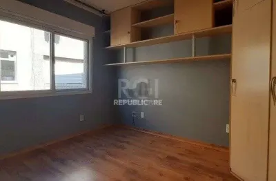 Apartamento cobertura à venda no bairro nonoai com 77 m² e 1 dormitório/quartos