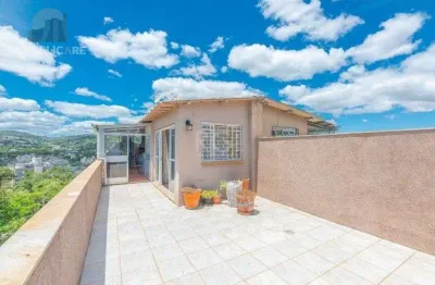 Apartamento cobertura à venda com 147m² em teresópolis - 2 dormitórios/quartos disponíveis.