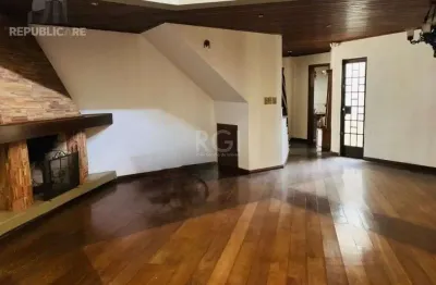 Casa residencial à venda no bairro teresópolis com 333 m² e 3 dormitórios/quartos.