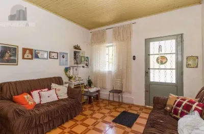 Casa residencial à venda no bairro menino deus com 127 m² e 4 dormitórios/quartos.