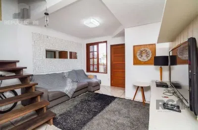 Casa residencial à venda no bairro Hípica com 3 dormitórios/quartos e 117 m².