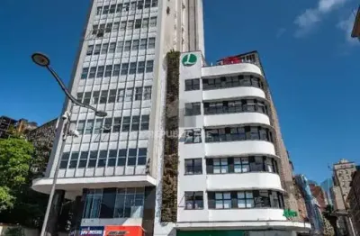 Escritório à venda no centro histórico com 172 m² de área útil disponível