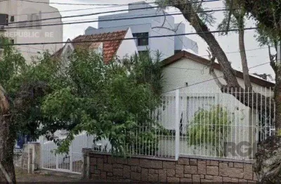 Casa residencial à venda no bairro petrópolis com 9 m² e 3 dormitórios/quartos.