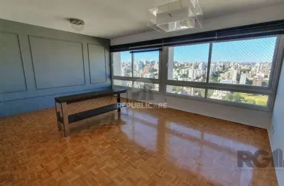 Apartamento à venda em moinhos de vento: 167 m² com 4 dormitórios/quartos disponíveis.