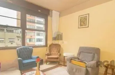 Apartamento à venda no centro histórico com 120m² e 3 dormitórios/quartos disponíveis