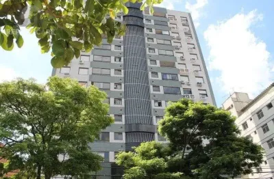 Apartamento à venda no centro histórico com 88 m² e 2 dormitórios/quartos disponíveis.