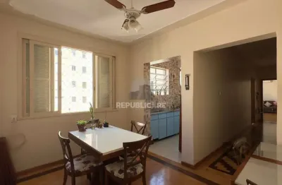 Apartamento à venda no centro histórico com 3 dormitórios/quartos e 117 m².