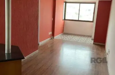 Apartamento à venda no bairro são joão com 79 m² e 2 dormitórios/quartos disponíveis