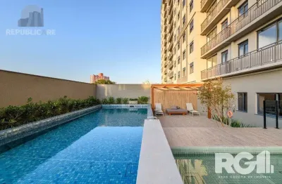 Apartamento à venda no bairro azenha com 58m² e 2 dormitórios/quartos disponíveis.