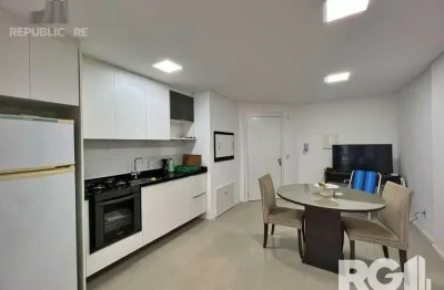 Apartamento à venda no centro com 76 m² e 2 dormitórios/quartos disponíveis