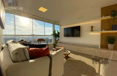 Apartamento à venda no Centro com 97m² e 2 dormitórios/quartos disponíveis.