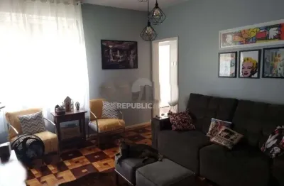 Apartamento à venda no bairro petrópolis com 110 m² e 3 dormitórios/quartos disponíveis.
