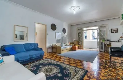 Apartamento à venda no bairro floresta com 142 m² e 3 dormitórios/quartos.