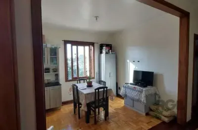 Apartamento à venda com 76 m² e 3 dormitórios no bairro petrópolis