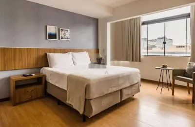 Cobertura à venda no bairro moinhos de vento com 82 m² e 1 dormitório/quarto.