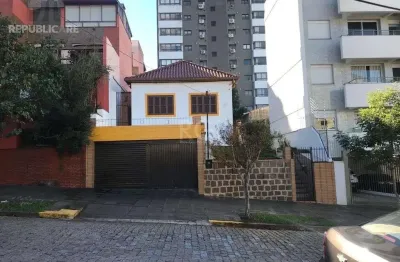 Casa residencial à venda no bairro petrópolis com 3 dormitórios/quartos e 247 m².