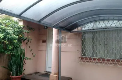 Casa residencial à venda no bairro santo antônio com 140m² e 3 dormitórios/quartos.