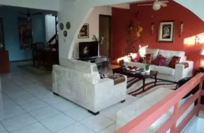 Casa residencial à venda no bairro floresta com área de 450 m² e 3 dormitórios/quartos.