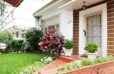 Casa residencial à venda no bairro azenha, 150 m² com 3 dormitórios/quartos.