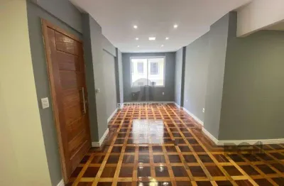 Apartamento à venda no centro histórico com 87m² e 3 dormitórios/quartos disponíveis