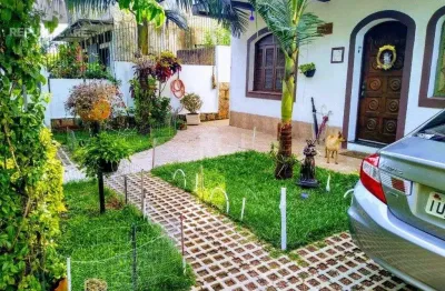 Casa residencial à venda no bairro teresópolis com 240 m² e 3 dormitórios/quartos.