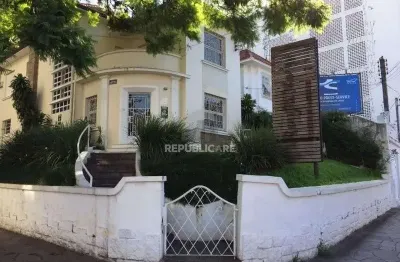 Casa residencial à venda em petrópolis com 485 m² e 5 dormitórios/quartos.