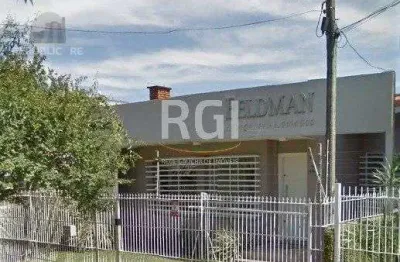 Casa residencial à venda no bairro menino deus com 4 dormitórios e 227 m².