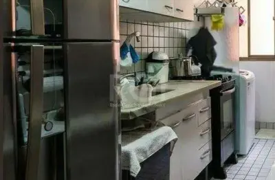 Apartamento à venda no bairro petrópolis com 67 m² e 3 dormitórios/quartos disponíveis.