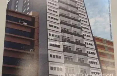 Apartamento à venda no centro histórico com 148 m² e 3 dormitórios/quartos disponíveis.
