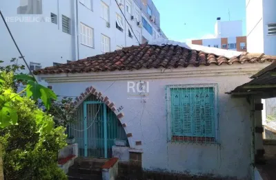 Casa residencial à venda no bairro rio branco com 792 m² e 3 dormitórios/quartos.