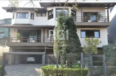 Casa residencial à venda no bairro teresópolis com área útil de 408m² e 5 dormitórios.