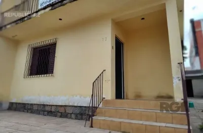 Casa residencial à venda no bairro partenon com 247m² e 4 dormitórios/quartos.