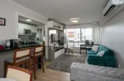 Apartamento à venda no bairro partenon com 2 dormitórios e 70 m² de área útil