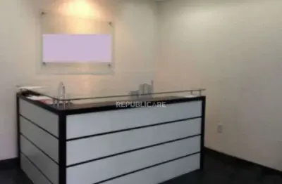 Venda de edifício comercial na cidade baixa - área total de 445 m² disponível